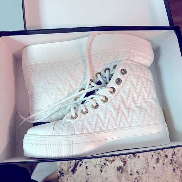 Valentino Sneaker - Picture 2 of 5